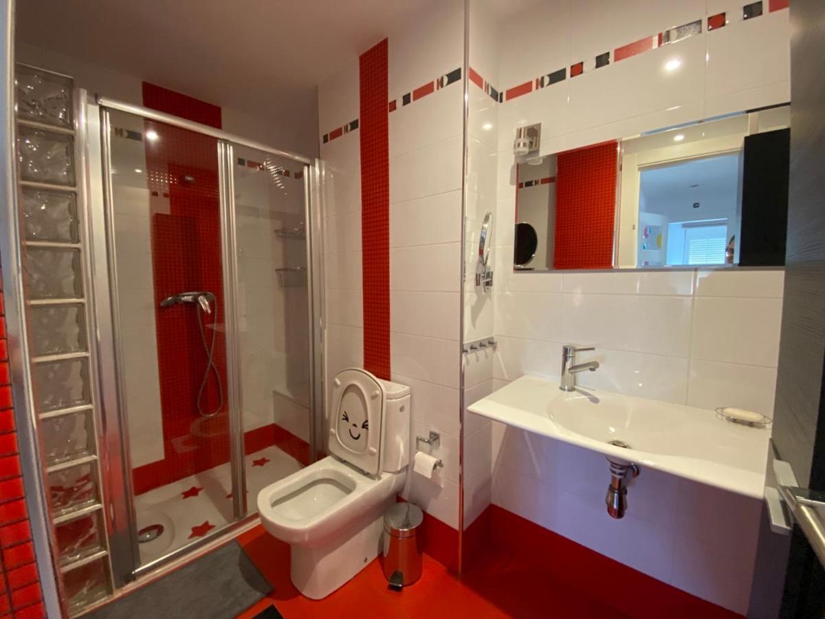 Apartamento Familiar Alhambra Гранада Екстериор снимка